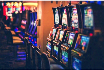 En quoi un casino en ligne est-il différent d'un casino terrestre ?