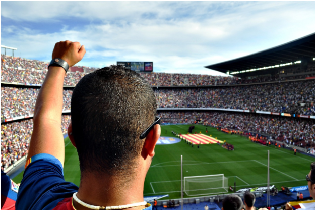 Apprenez à prédire le score exact dans les paris sur le football à l'aide d'analyses statistiques, de données historiques et d'outils analytiques pour des prédictions plus précises.
